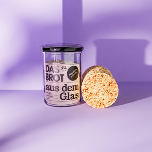 Brotbackmischung im Glas
