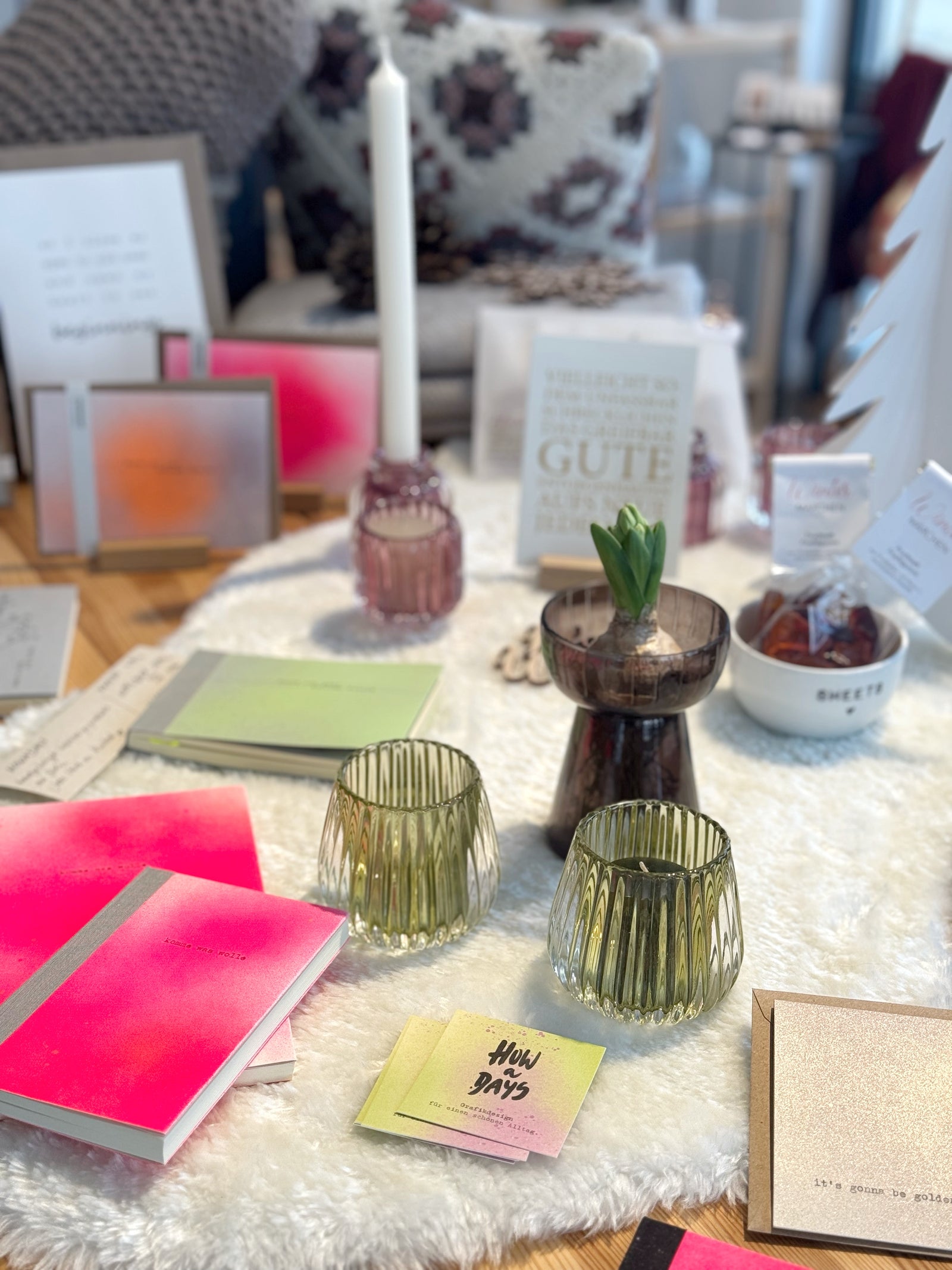 Teelichthalter mit "Votive" Kerze