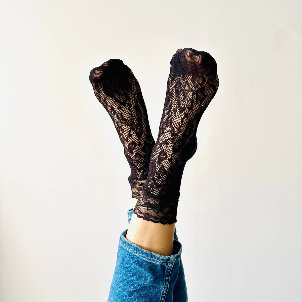 Socken mit Spitze