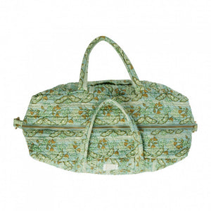 Shopper  "Anjali Jade"