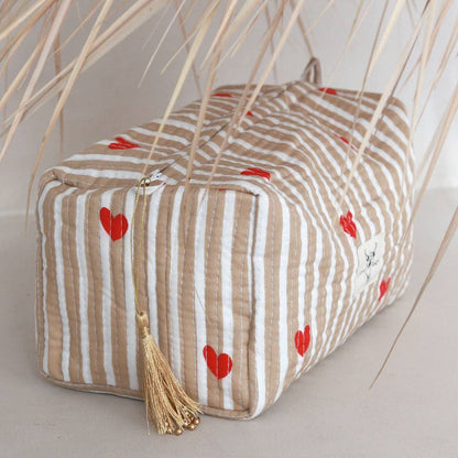 Kulturtasche beige gestreift mit herzen von love Ibiza