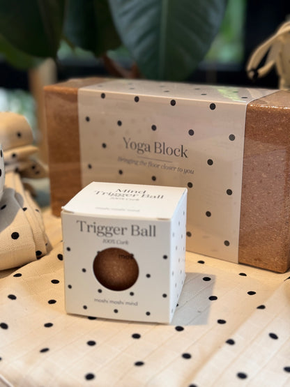 trigger ball yoga equipment bei Stadtrand Stil