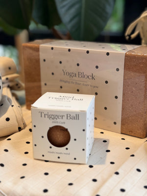trigger ball yoga equipment bei Stadtrand Stil