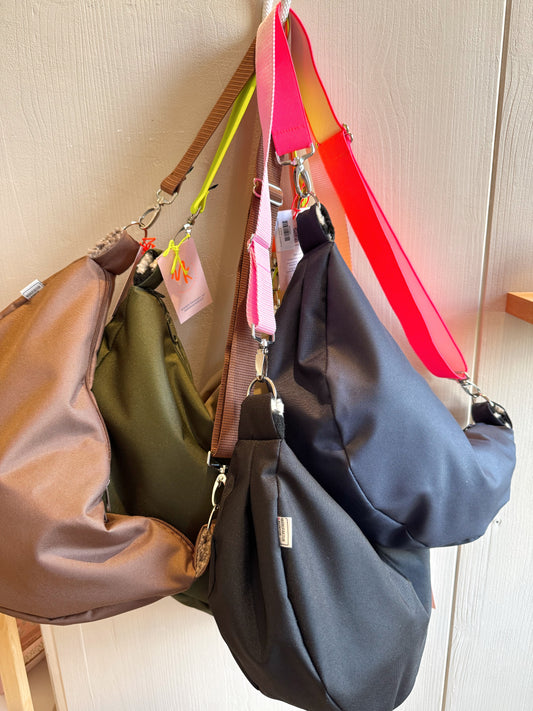 Crossbody Wheater Bag
