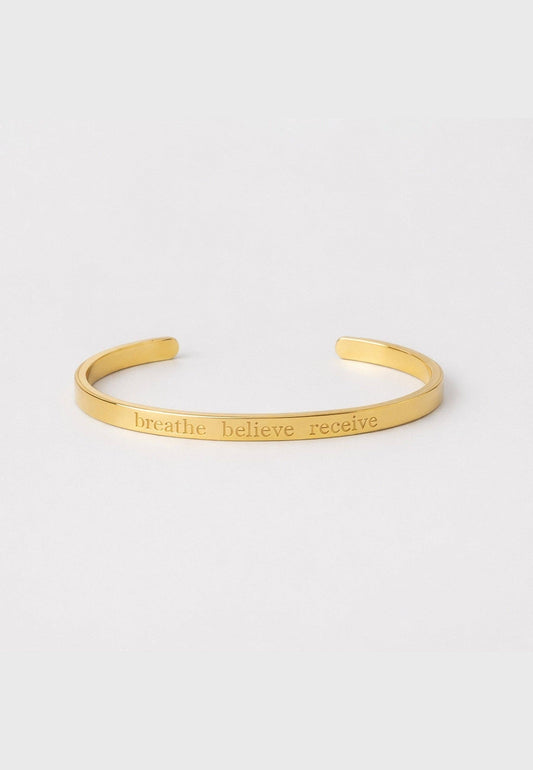 Freisteller goldener Armreif von moshimoshi
