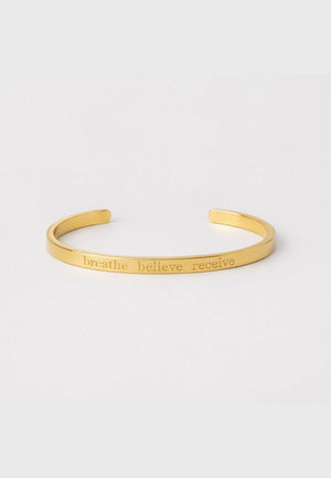 Freisteller goldener Armreif von moshimoshi