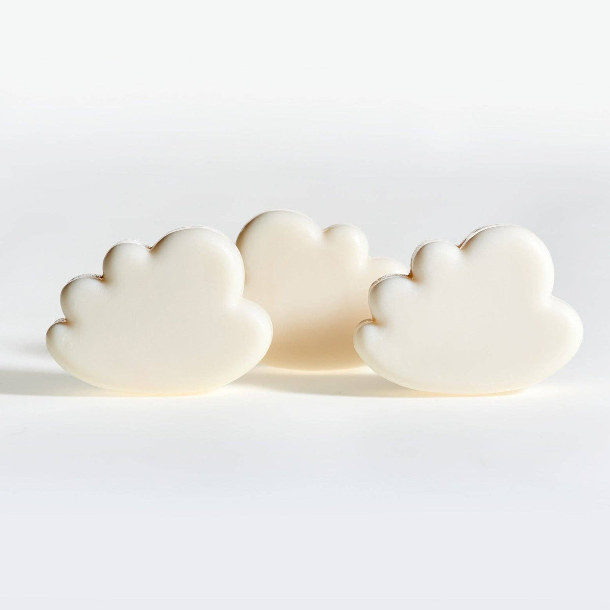 Freisteller little cloud seife weiß